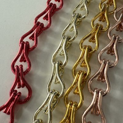 Personalizzare lo spazio di alluminio a catena di legame di cortina Perfetto adattamento garantito