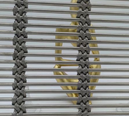 Soluzione di divisori per stanze tessuto a maglia di metallo flessibile PVD per coprire il muro