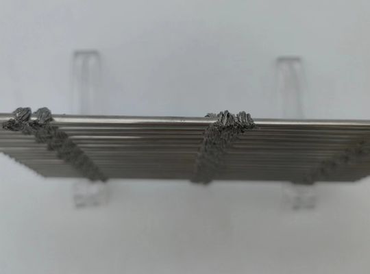 Soluzione di divisori per stanze tessuto a maglia di metallo flessibile PVD per coprire il muro