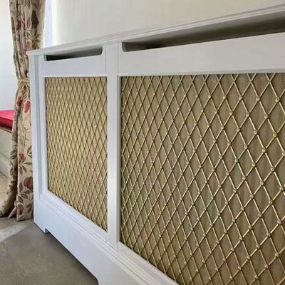 Griglie di filo ornamentale lucido a buco quadrato per progetti architettonici