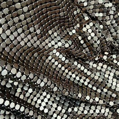 Fabbricazione a maglia in metallo flessibile per interni ed esterni