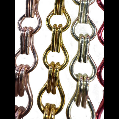 12*24 Pareti reticolari metalliche decorative con disegni colorati per tende del soffitto dei ristoranti