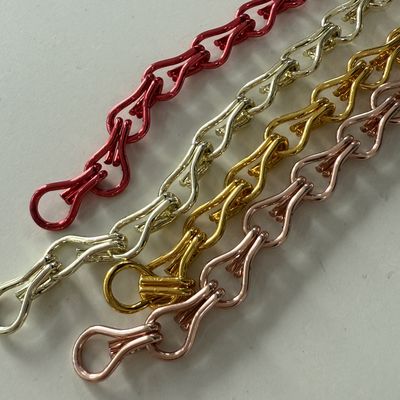 Personalizzare lo spazio di alluminio a catena di legame di cortina Perfetto adattamento garantito