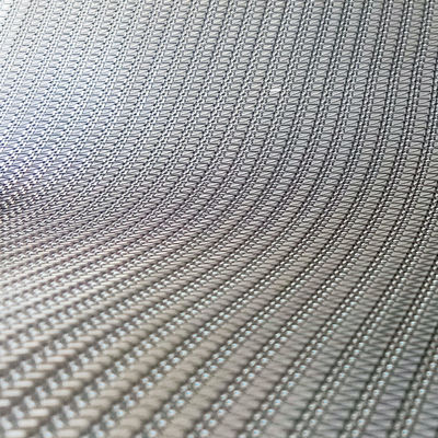 Maglia di filo in acciaio inossidabile laminata in vetro architettonico, tessuta per divisori di spazio moderni e rivestimenti murali