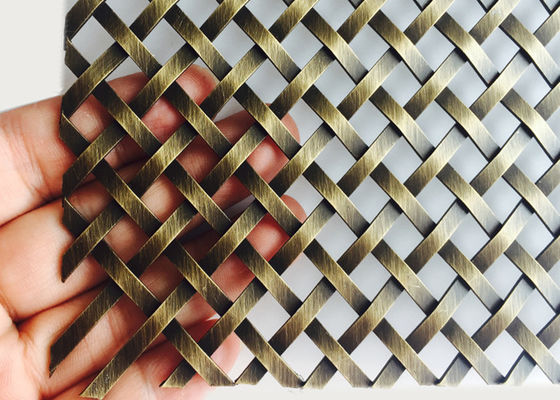 L'oggetto d'antiquariato ha placcato la larghezza decorativa d'ottone di Mesh Grilles Square Hole 1m del cavo
