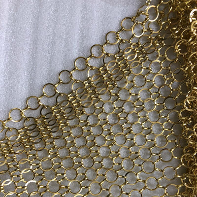 Maglia dorata della posta a catena di Ring Mesh Decorative Fence 3.8mm del metallo del ODM