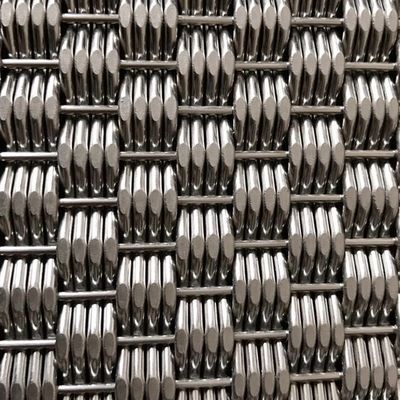 Griglia di tessuto in acciaio inossidabile su misura per rivestimento di facciate su larga scala negli edifici commerciali urbani